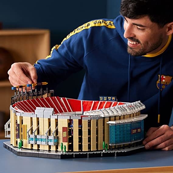 LEGO 10284 Camp NOU – FC Barcelona Building Kit (5,509 Pieces)