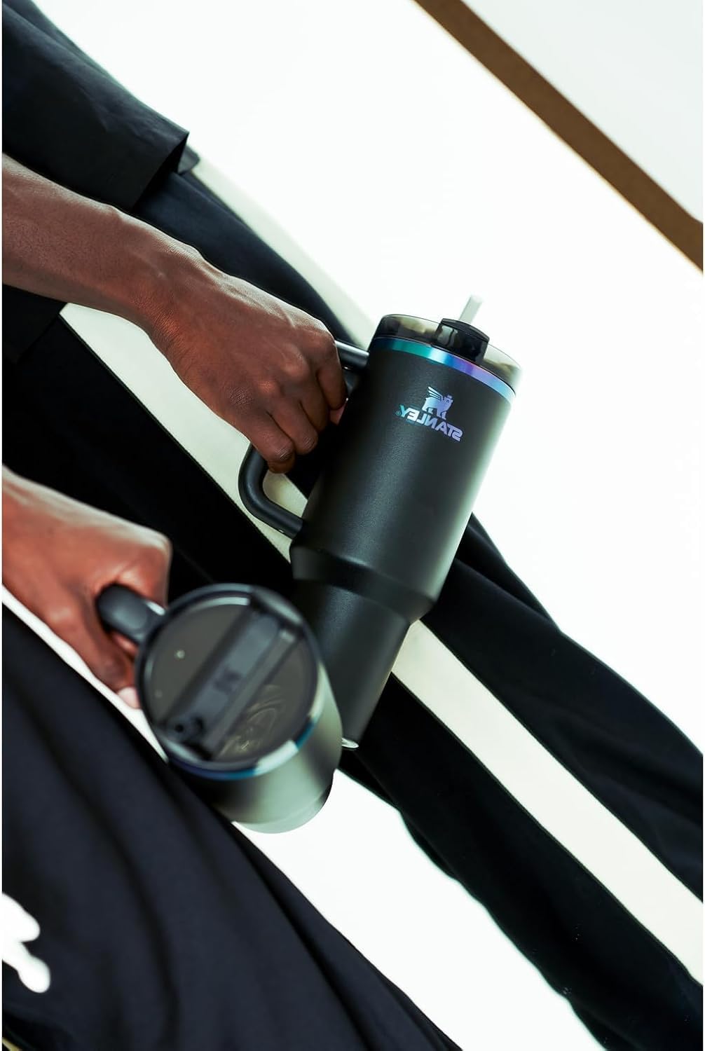 STANLEY The Black Chroma Quencher H2.0 FlowState™ Tumbler | 1.18L with Straw for Water (40 oz)