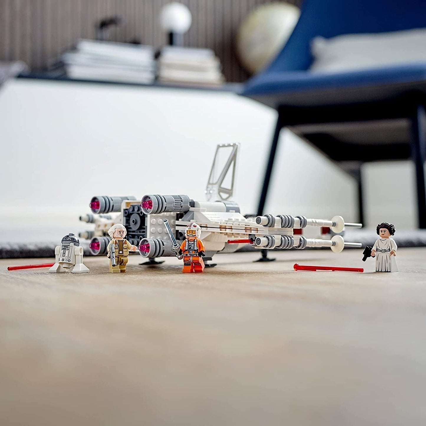 LEGO 75301 Star Wars Luke Skywalker’s X-Wing Fighter with Minifigure