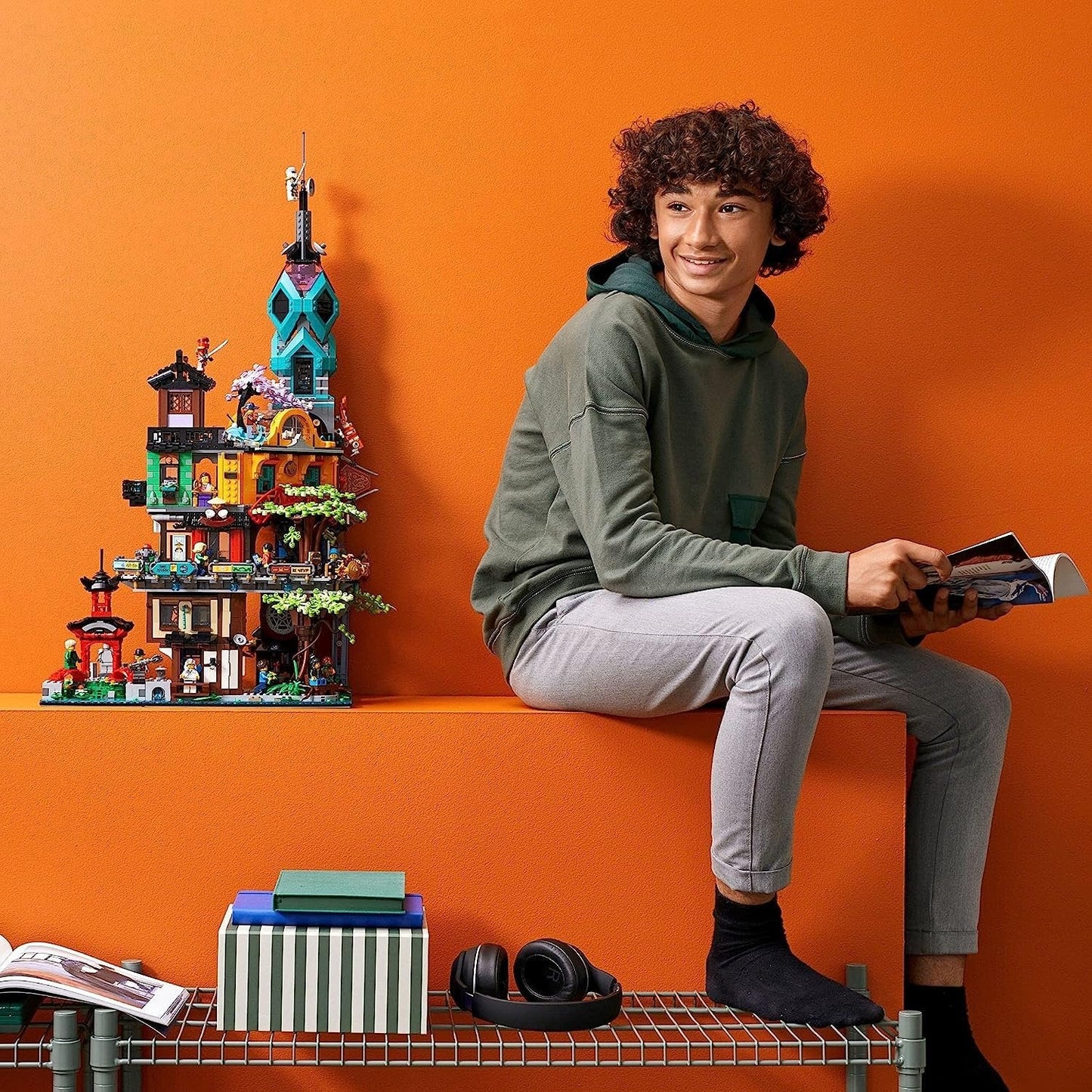 Lego NINJAGO City Gardens 71741 Building Kit; Ninja House Playset Featuring 19 Minifigures, New 2021 (5,685 Pieces), Multicolor