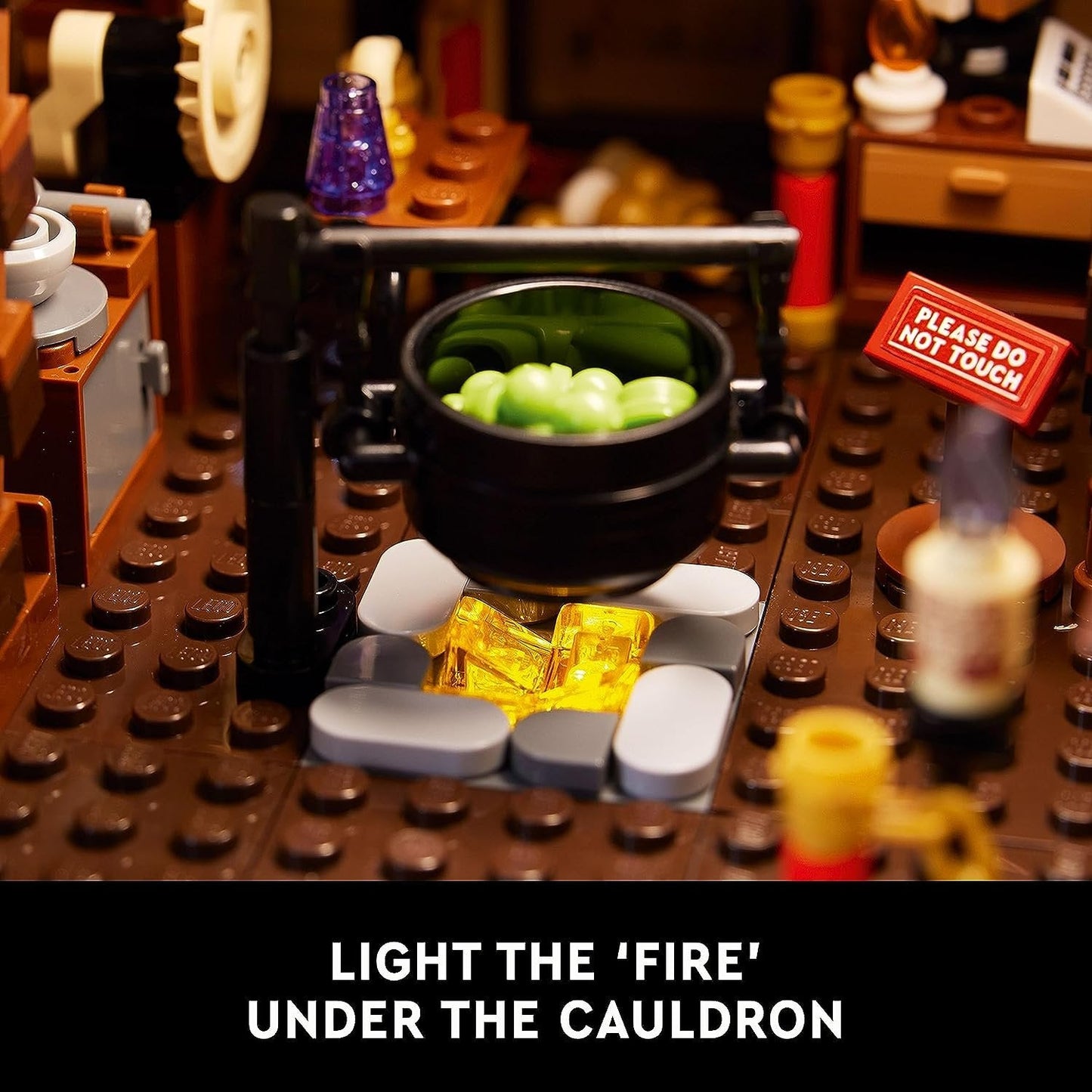 LEGO 21341 Ideas - Disney Hocus Pocus: The Sanderson Sisters' Cottage