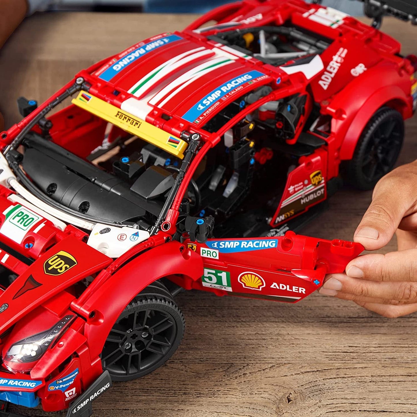 LEGO 42125 Ferrari 488 GTE “AF Corse #51” V29 Building Blocks