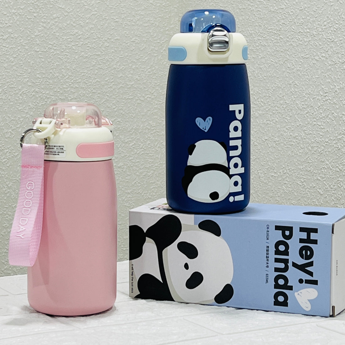 Hey Panda Water Bottle With Straw 650 ML (Blue)