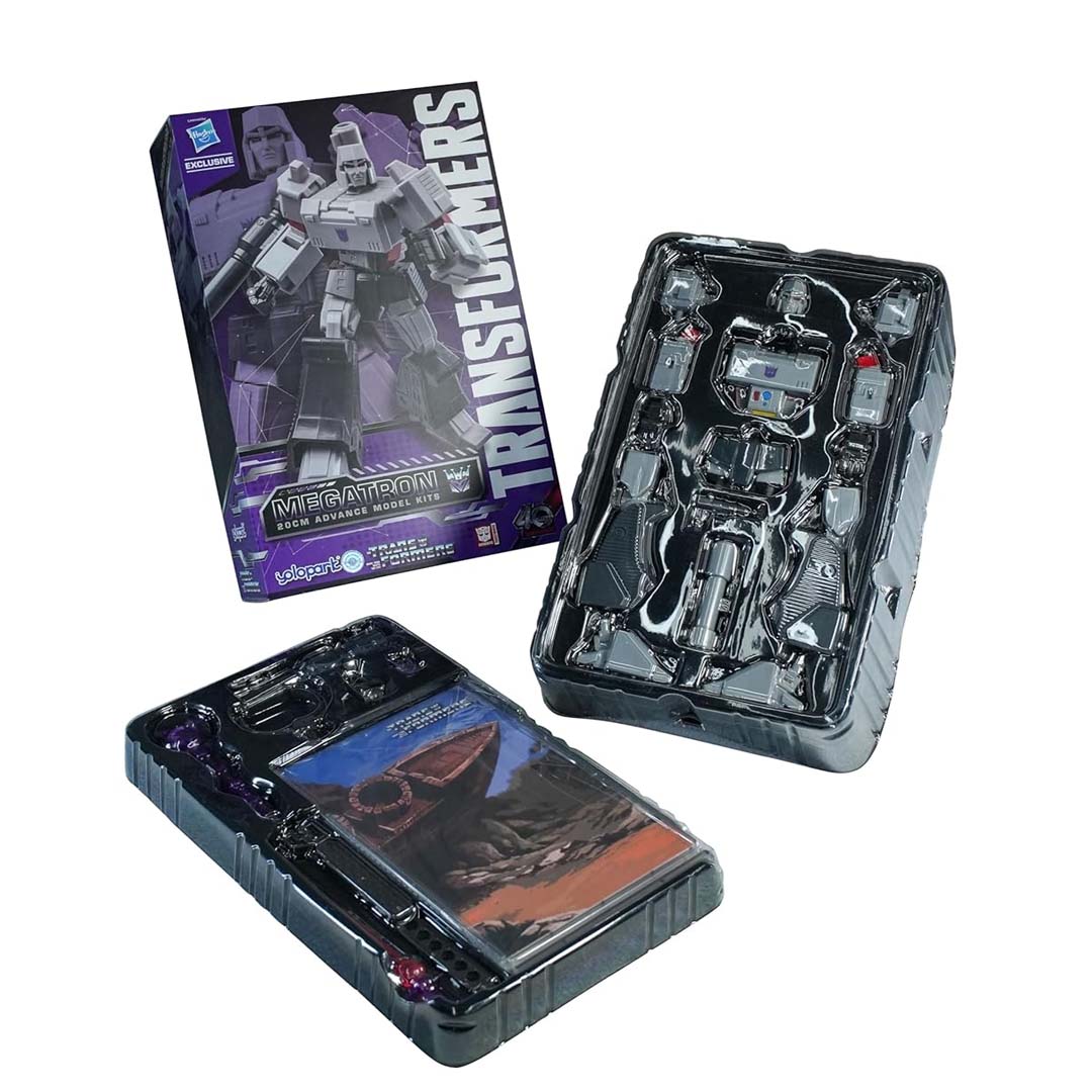 Transformers Generation One - 20cm Megatron Model Kit - AMK Series Collectible Action Figure