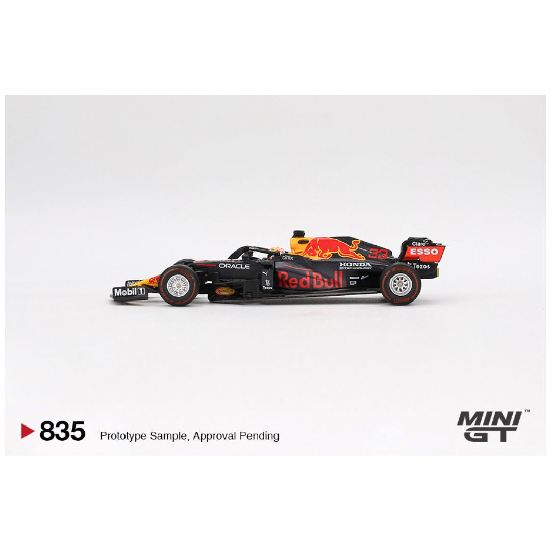 Mini GT 835: Red Bull RB16B #33 Max Verstappen 2021 Abu Dhabi Grand Prix Winner 1:64 Scale
