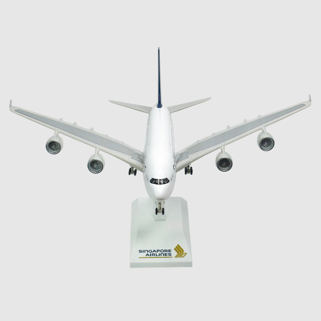 Diecast Collectible 1:250 Scale Model Airplane – Singapore Airways A380