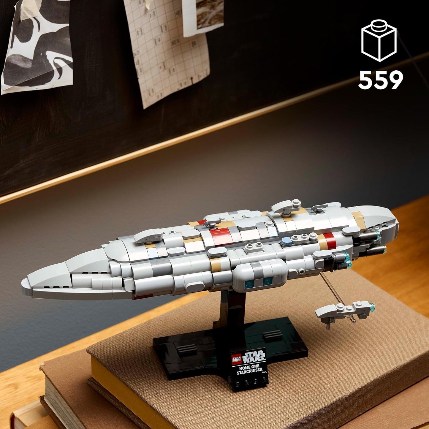 LEGO Star Wars 75405 Home One Starcruiser Building Set (559 Pieces)