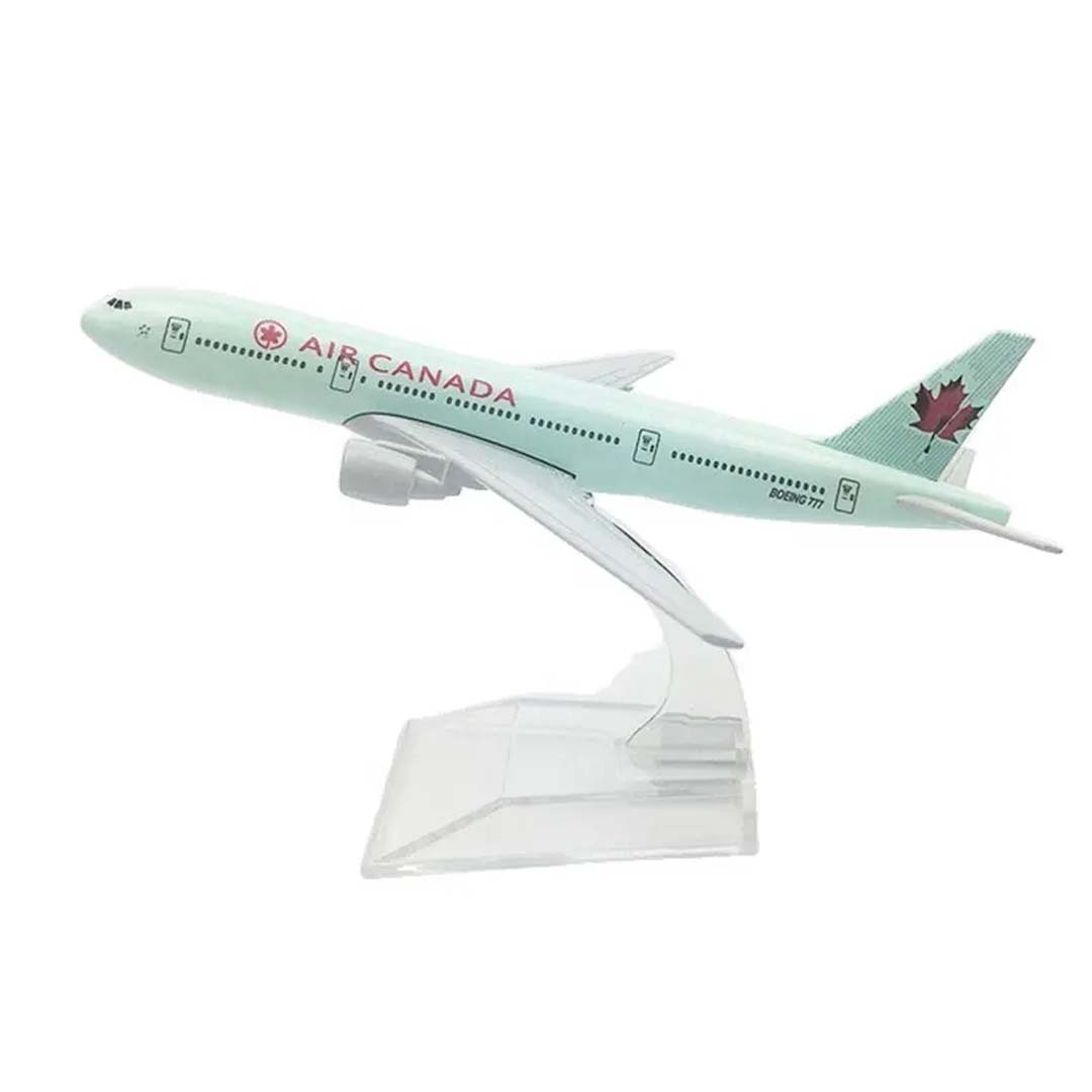 Collectible 1:400 Scale Aircraft Model Airplane – Air Canada B777 (16 cm)