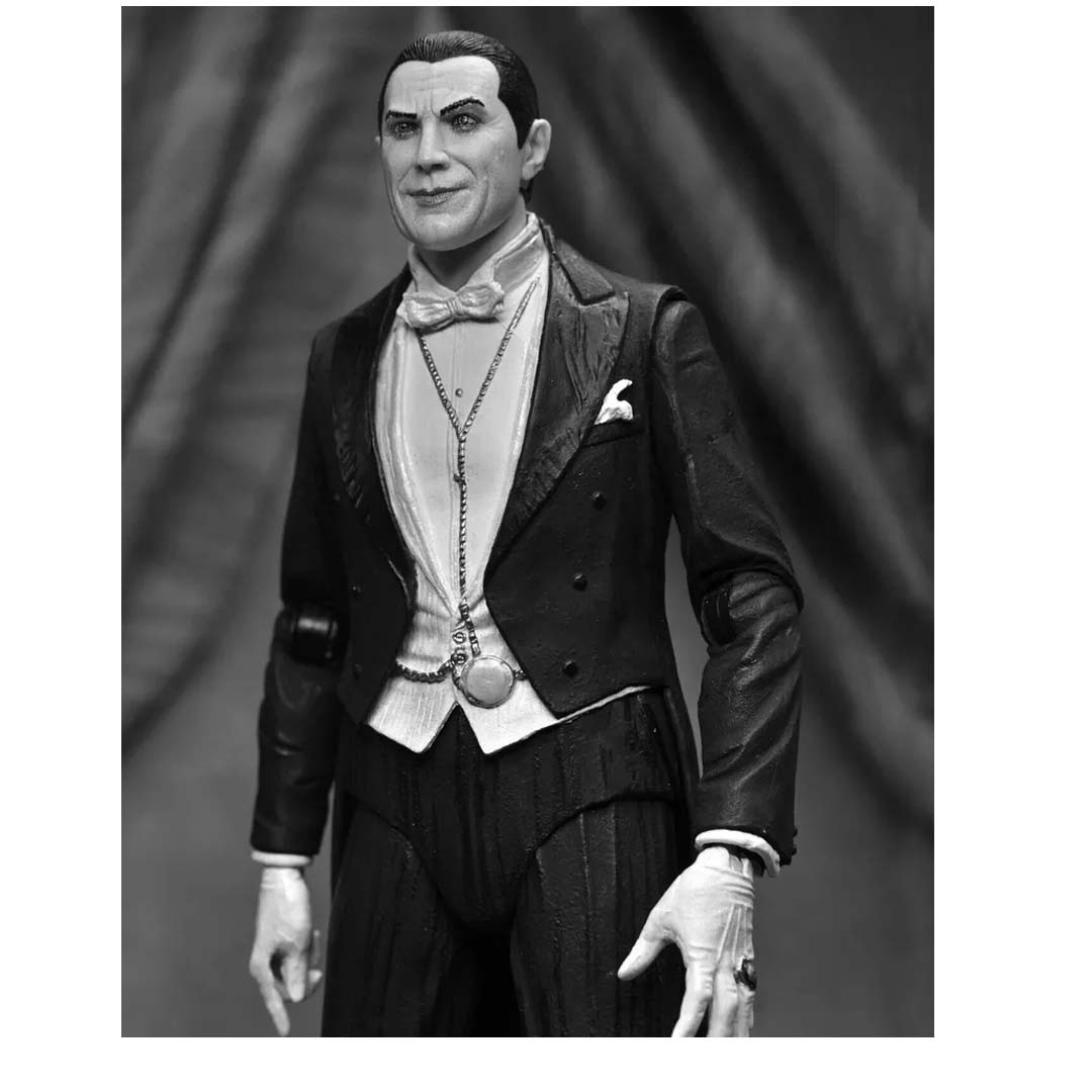 NECA Universal Monsters - Ultimate Count Dracula (Carfax Abbey) 7” Scale Action Figure