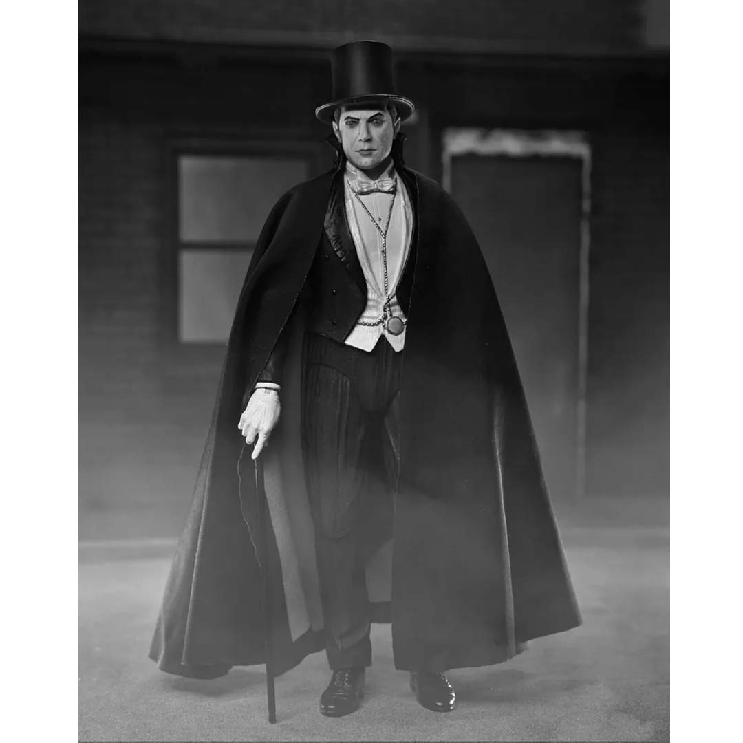NECA Universal Monsters - Ultimate Count Dracula (Carfax Abbey) 7” Scale Action Figure