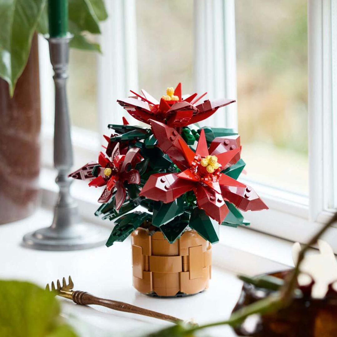 LEGO Icons Poinsettia Plant Decor Building Set 10370 (608 Pieces)-Botonical Collection
