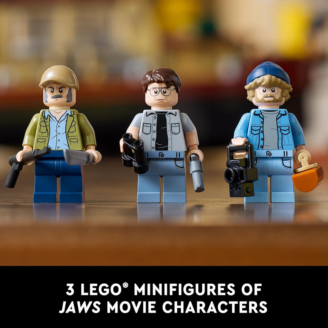 LEGO Ideas 21350 Jaws, Shark Gift for Adults (1497 Pieces)