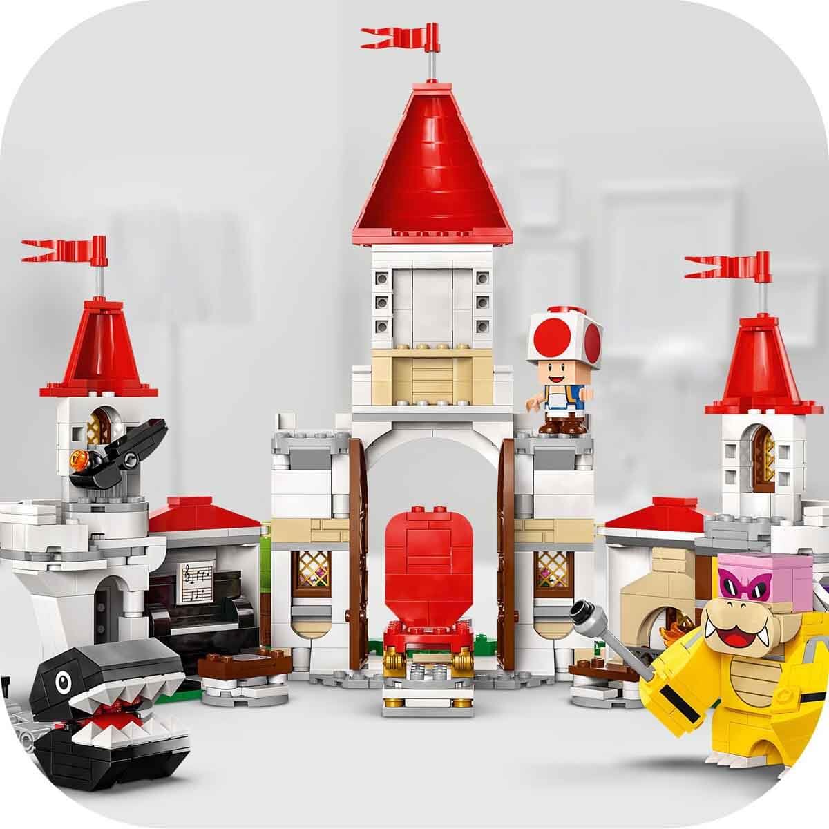 LEGO 71435 Super Mario Battle with Roy at Peach Castle