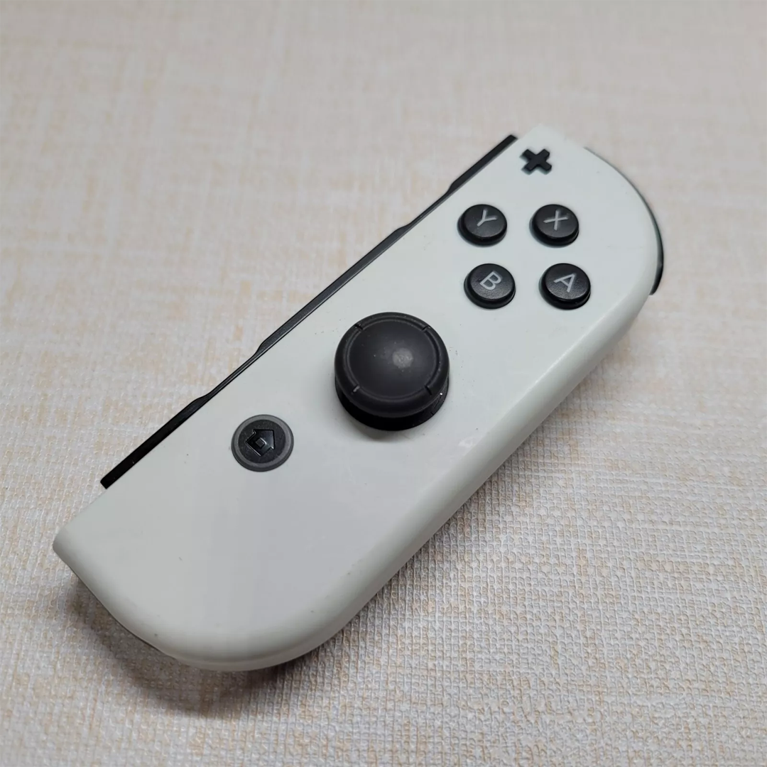 Nintendo Switch Joy-Con Controller Pair - White