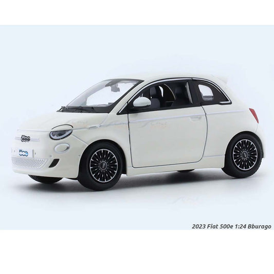 Bburago 1:24 scale Fiat 500e white diecast model car with opening doors and detailed interior.
