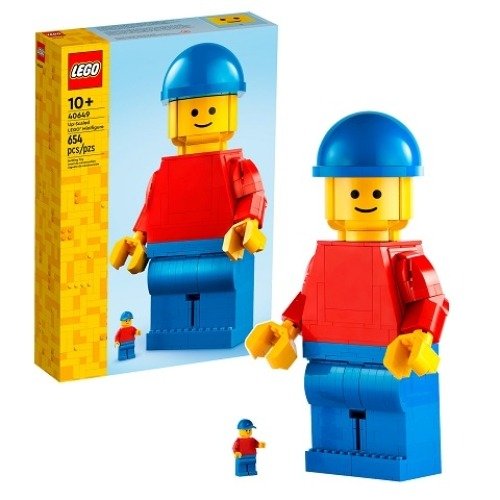 LEGO 40649 Up-Scaled Minifigure – Fun Display Model for LEGO Fans