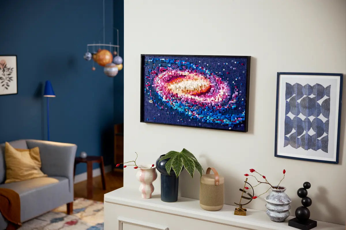 LEGO 31212 Exploring the Milky Way Galaxy (3091 Pieces)
