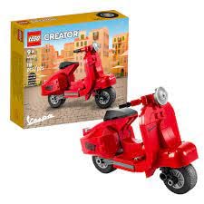 LEGO 40517 Creator Vespa set showcasing a red mini scooter with realistic details, including handlebars and seat, measuring 9cm high and 12cm long.​