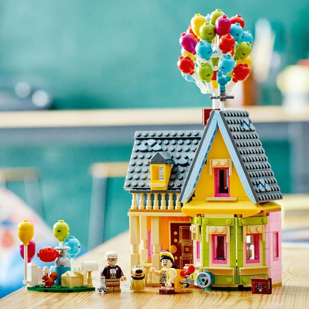 LEGO ǀ Disney and Pixar ‘Up’ House 43217 Building Toy Set (598 Pieces)