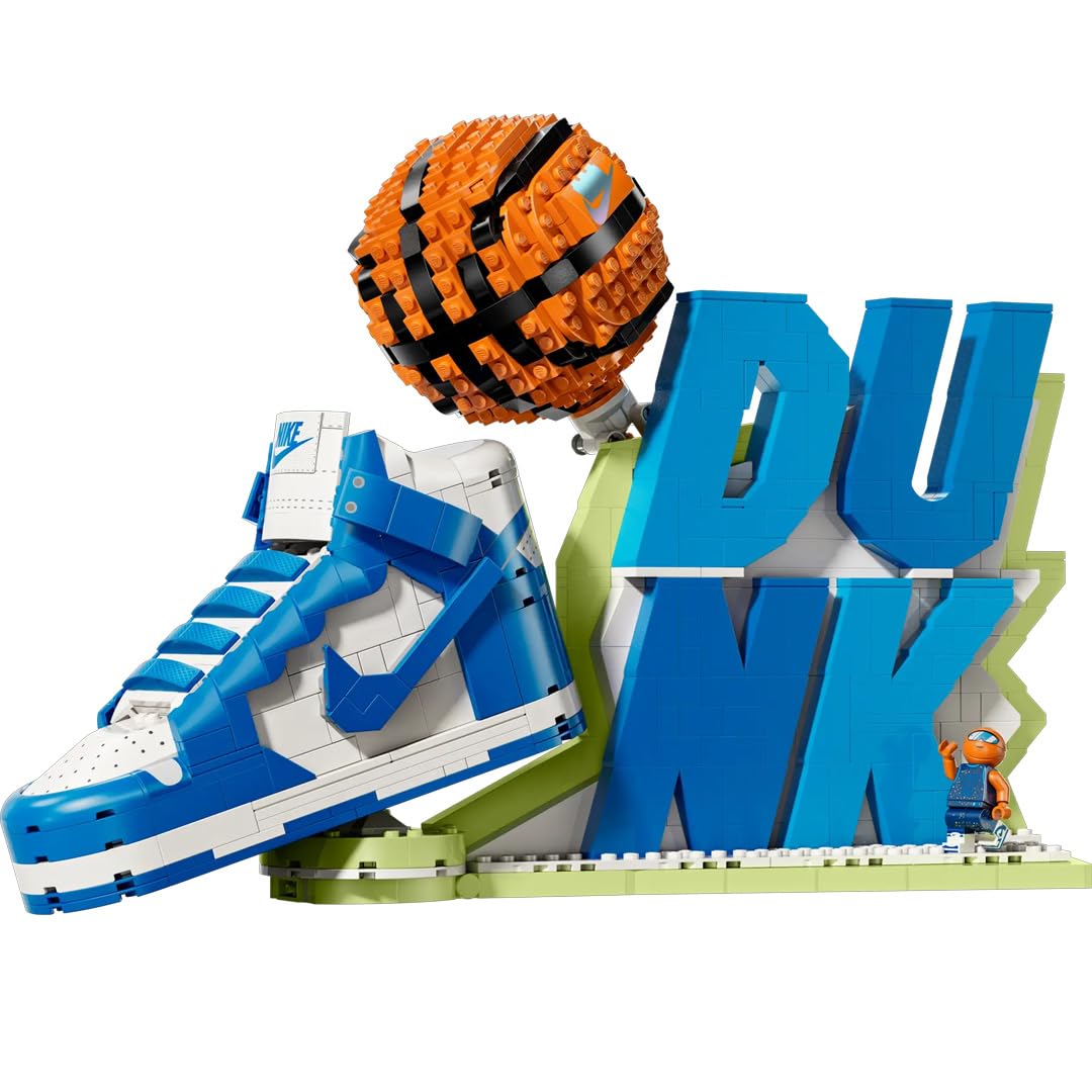 LEGO Nike Dunk Trainer Building Kit 43008 1180 Pieces