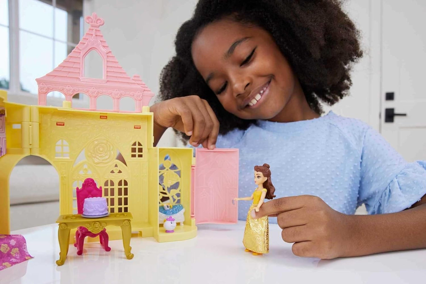 Mattel Disney Princess Toys, Belle Stackable Castle Doll House Playset with Small Doll and 9 Pieces, Inspired by The Disney Movie, Kids Travel Toys