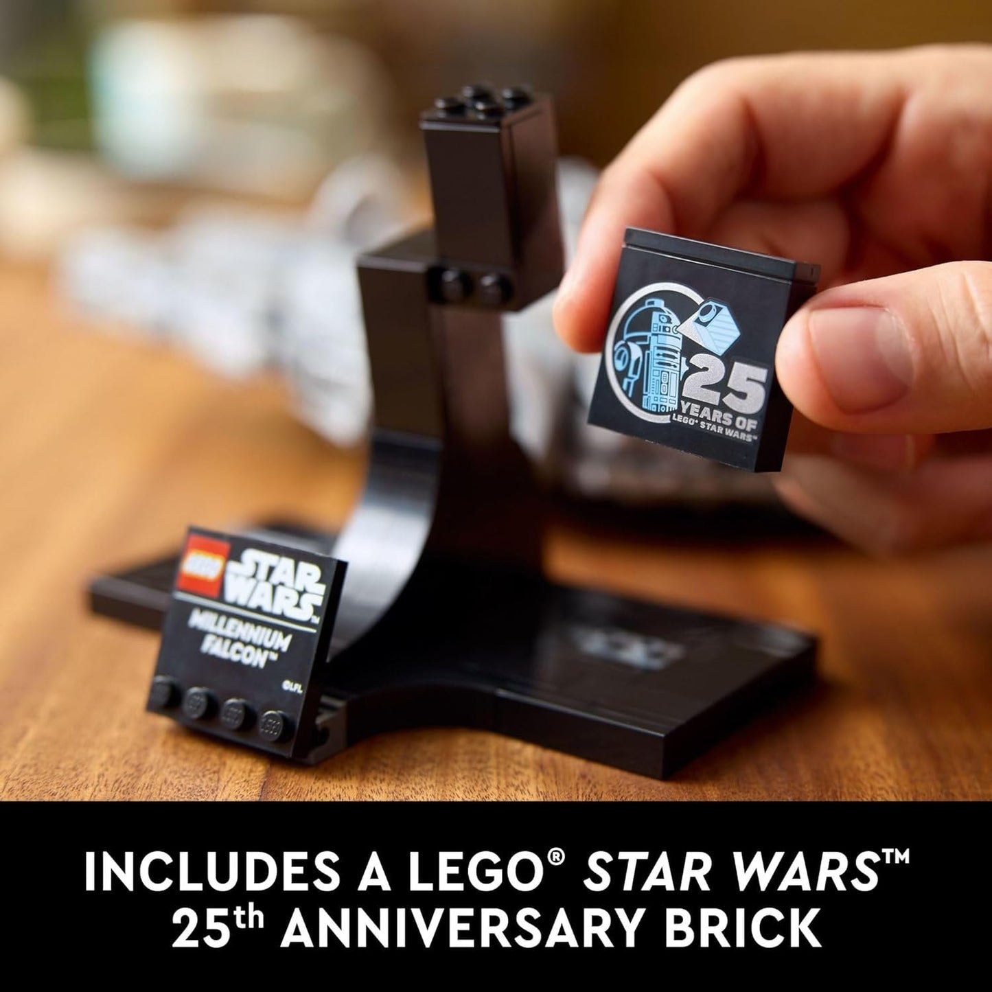 LEGO 75375 Starship Model for Home Décor (921 Pieces)
