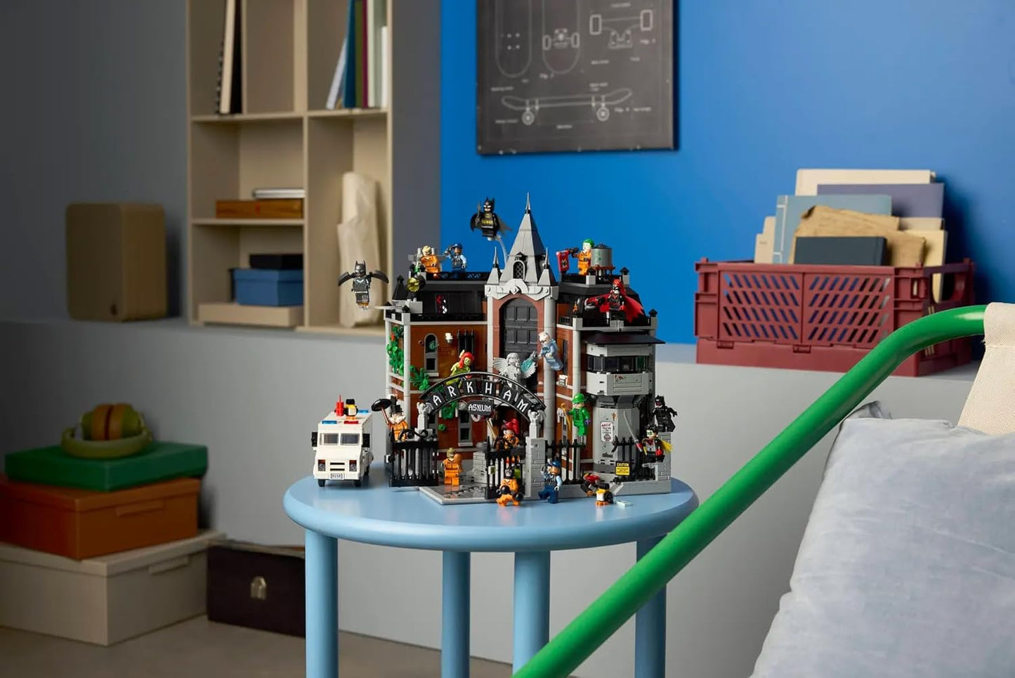 LEGO 76300 Arkham Asylum – Batman 2953-Piece Collector's Set (18+)