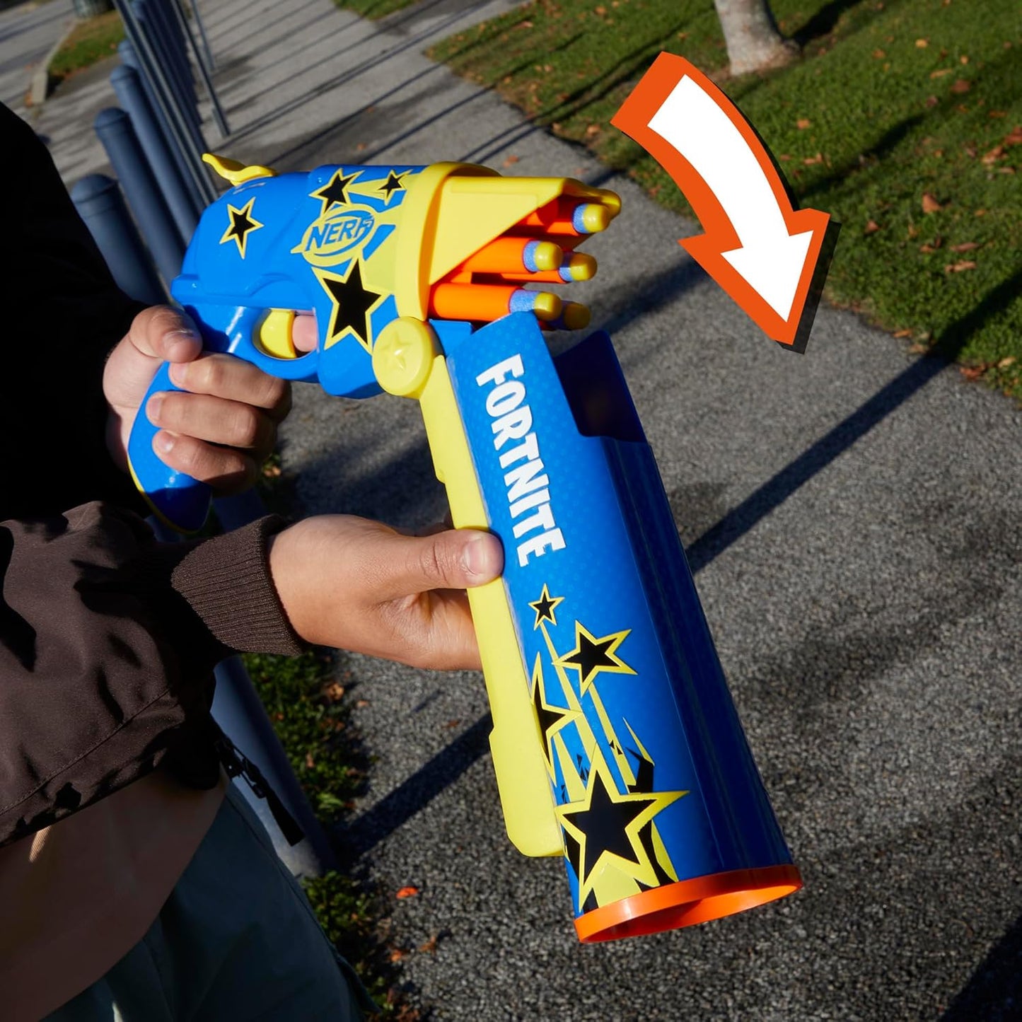 Nerf Fortnite Half Tone Hero Blaster, Bonus Code to Unlock Half Tone Hero Wrap in The Game, Break Open Loading, 12 Nerf Elite Darts