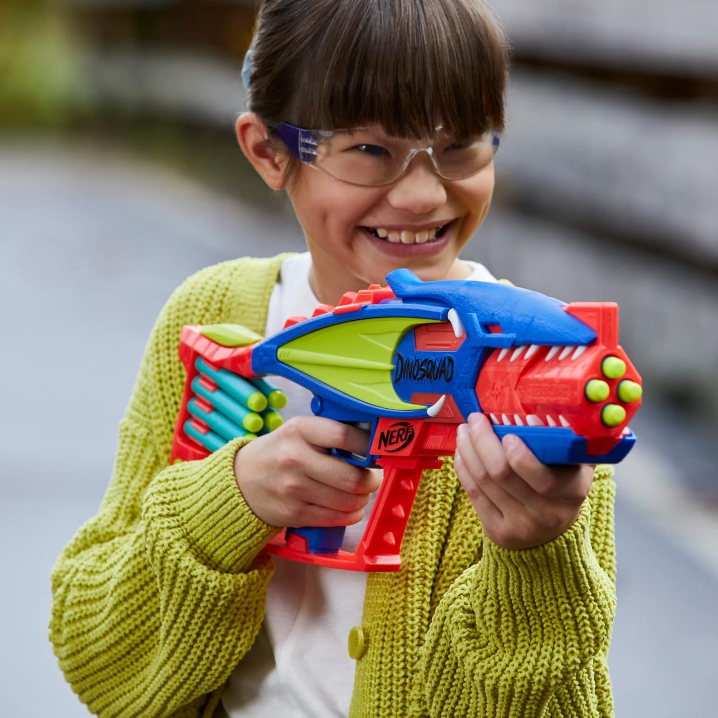 Nerf Dinosquad Terrodak, 4 Dart Blasting, Dart Storage, 12 Nerf Elite Darts, Dinosaur Design, Toy Foam Nerf Blaster for Kids