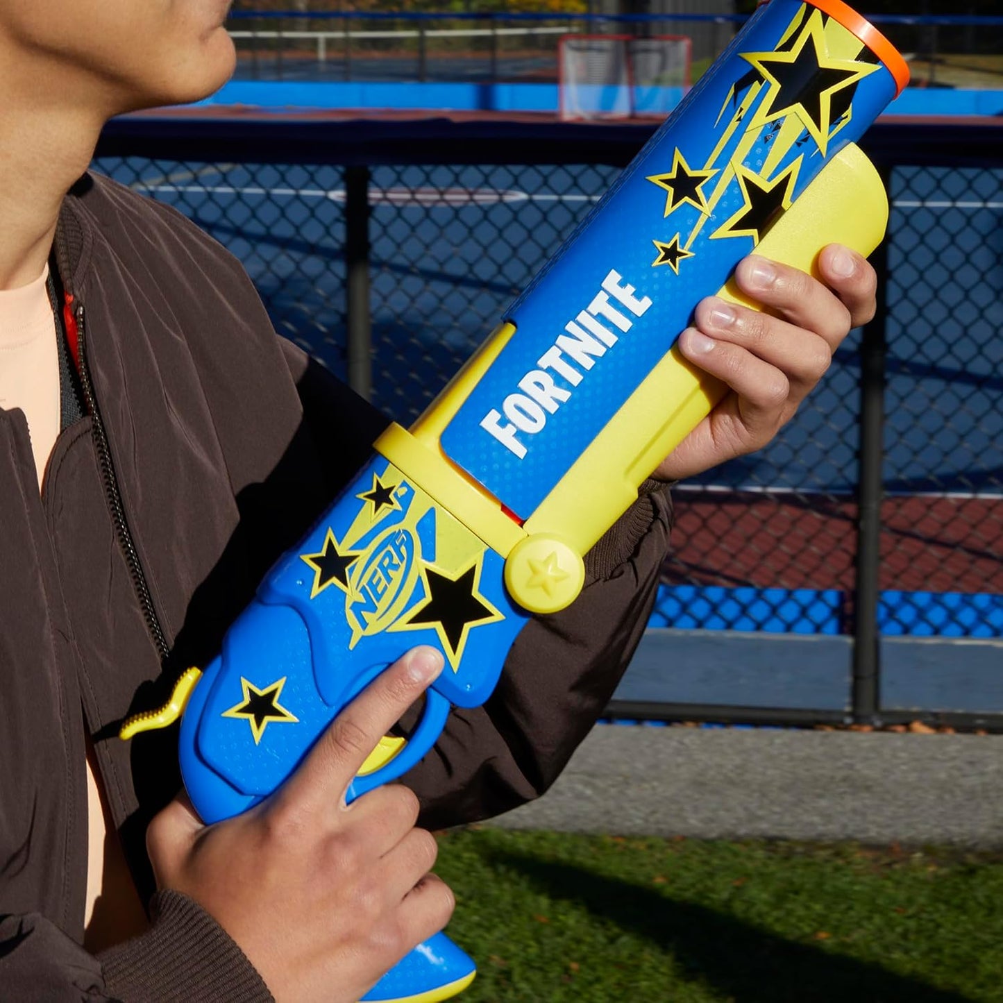 Nerf Fortnite Half Tone Hero Blaster, Bonus Code to Unlock Half Tone Hero Wrap in The Game, Break Open Loading, 12 Nerf Elite Darts