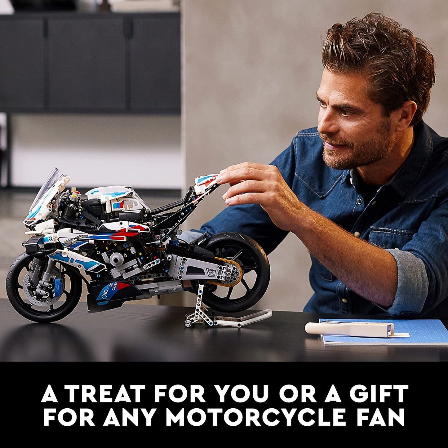 LEGO 42130  Technic BMW M 1000 RR