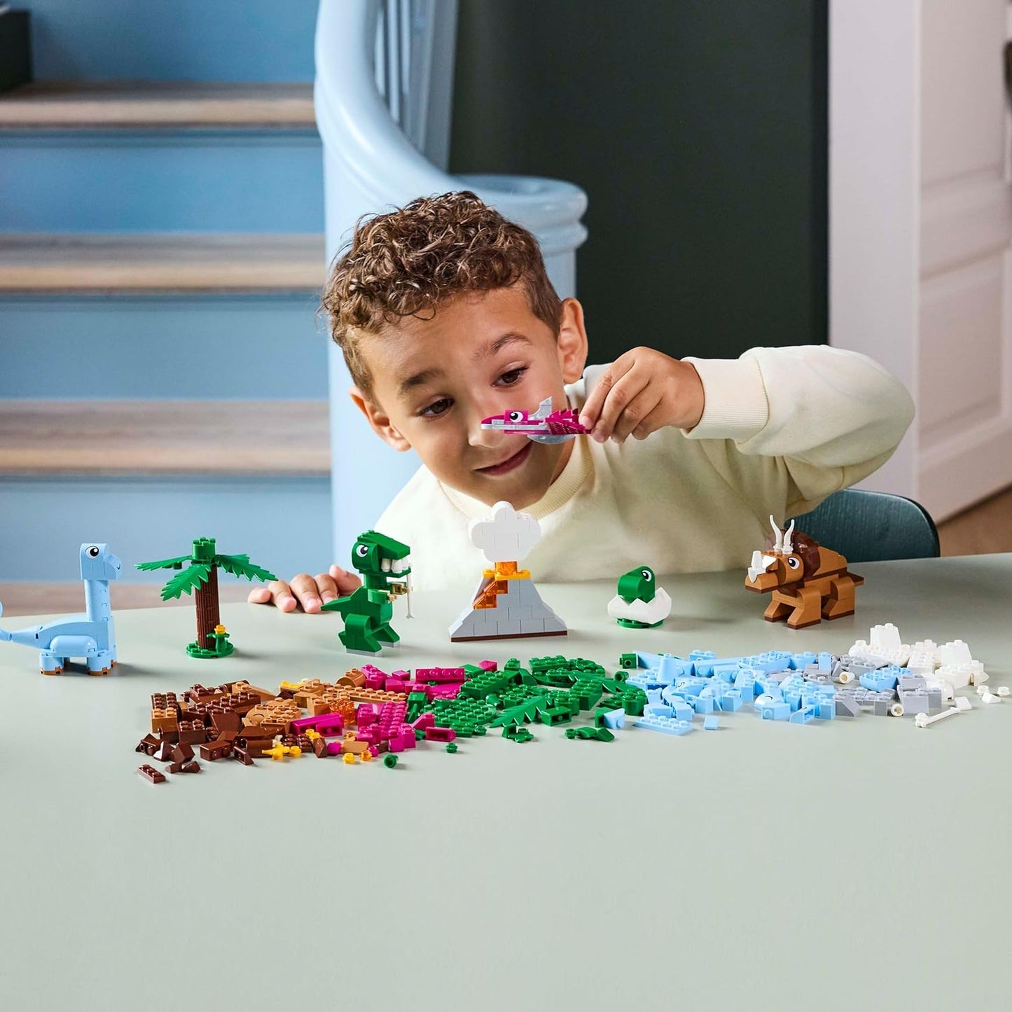 LEGO Classic Creative Dinosaurs, Imaginative Toy Models 11041 Building Blocks Toys for 5+ Gift for Boys and Girls
