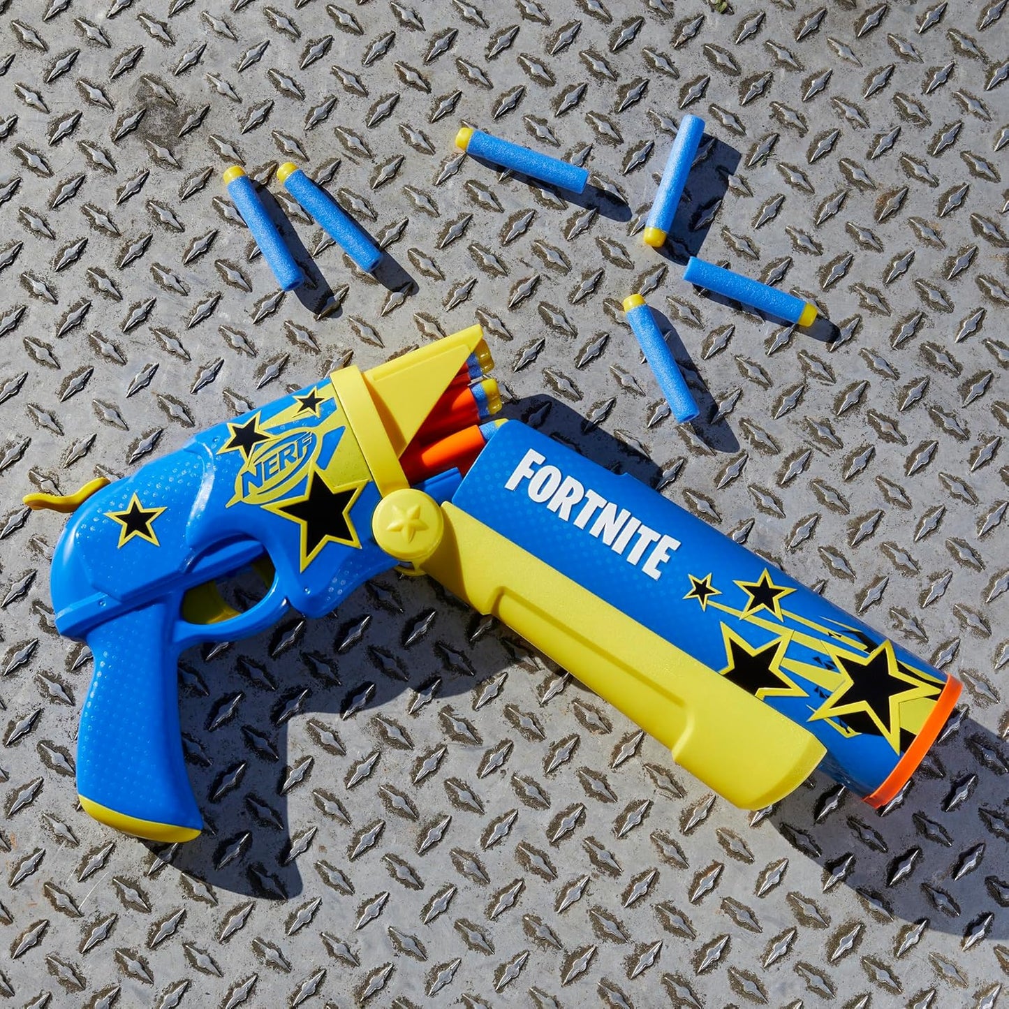Nerf Fortnite Half Tone Hero Blaster, Bonus Code to Unlock Half Tone Hero Wrap in The Game, Break Open Loading, 12 Nerf Elite Darts