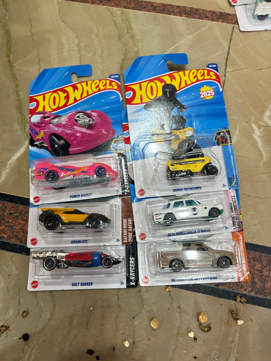 Hot wheels pack of 6