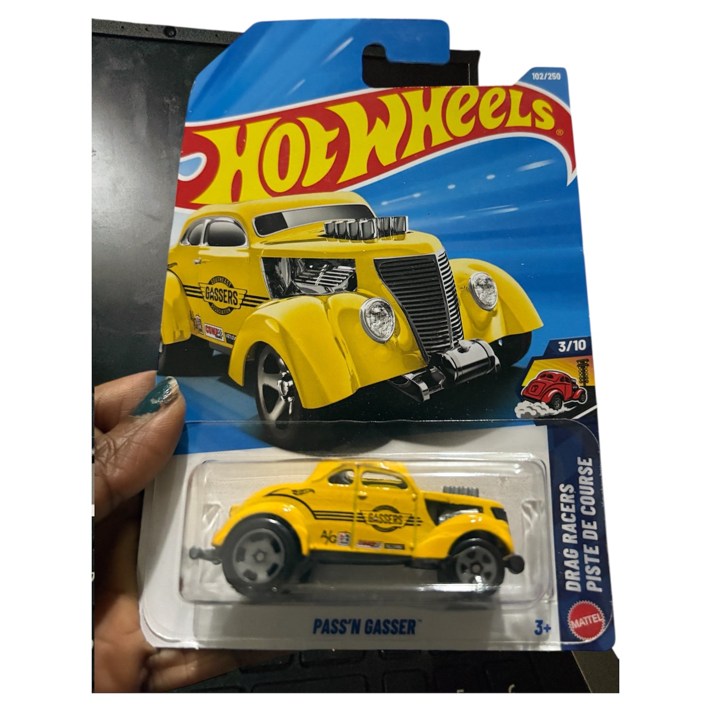 Hot wheels pass n gassers
