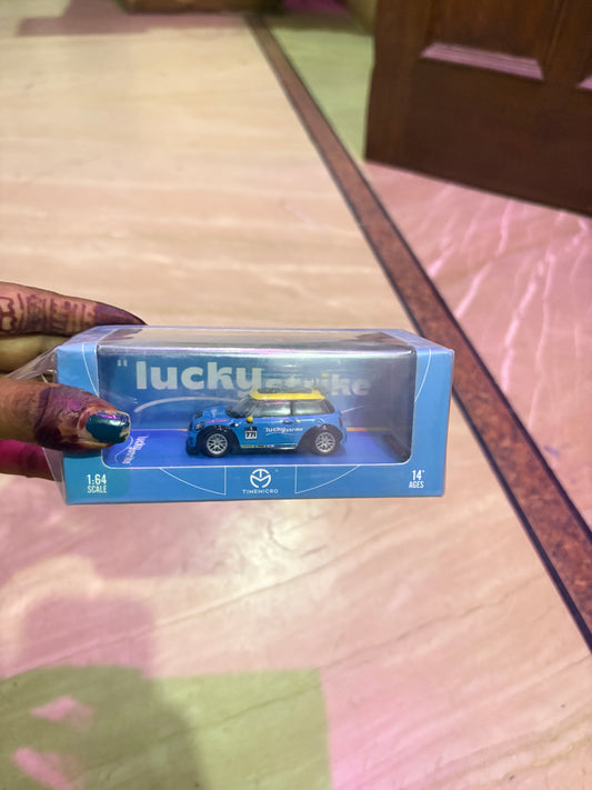 TIMEMICRO Gulf Die-Cast Car | 1:64 Scale Collectible Model (White)TM643630