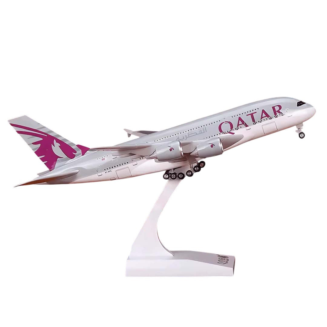 Diecast Collectible 1:250 Scale Model Airplane – Qatar Airways Airbus A380