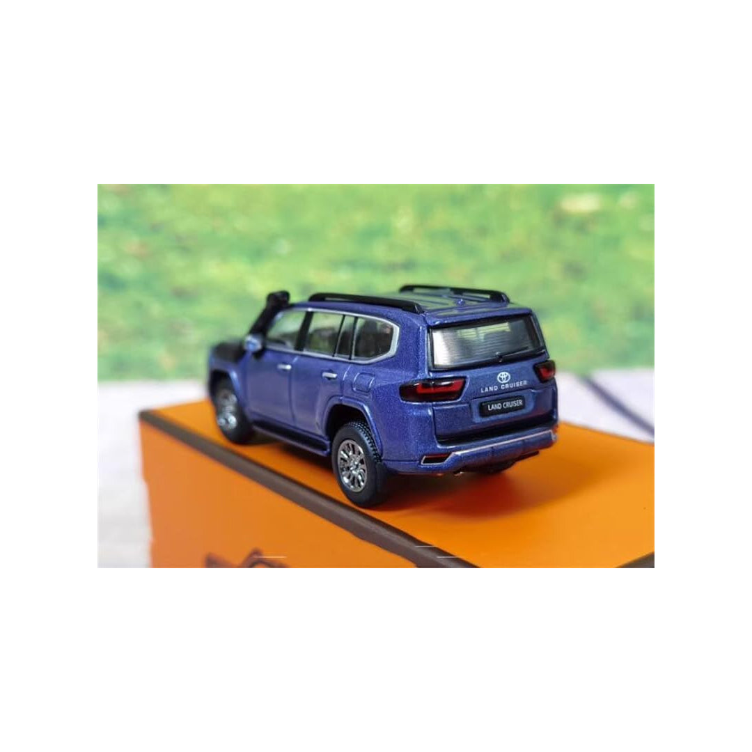 GCD 1:64 Toyota Land Cruiser 300 – Regular Version Blue | Premium Diecast Model SUV
