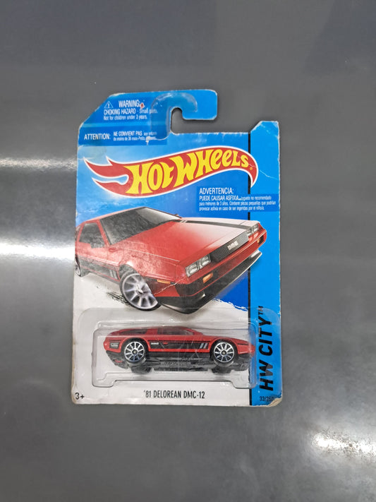 Hot Wheels HW City 81 Delorean DMC-12 - ( Card Damage )