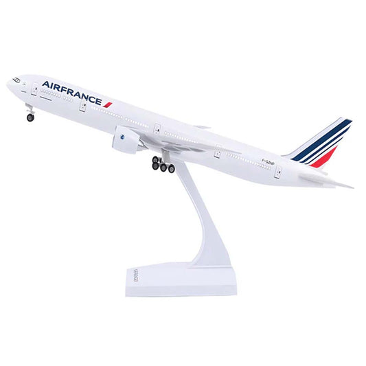 Diecast Collectible 1:250 Scale Model Airplane With Light & Sound  – Air France Boeing 777-380ER